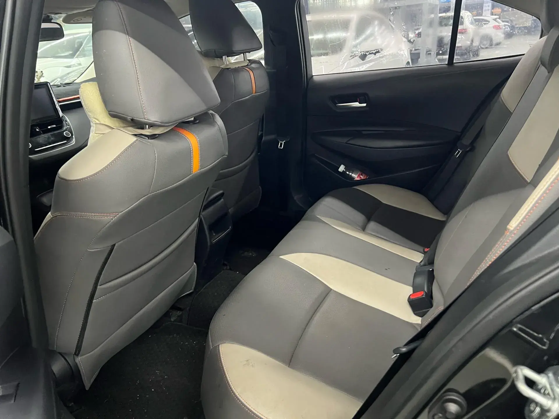 2021 TOYOTA COROLLA thumbnail 4