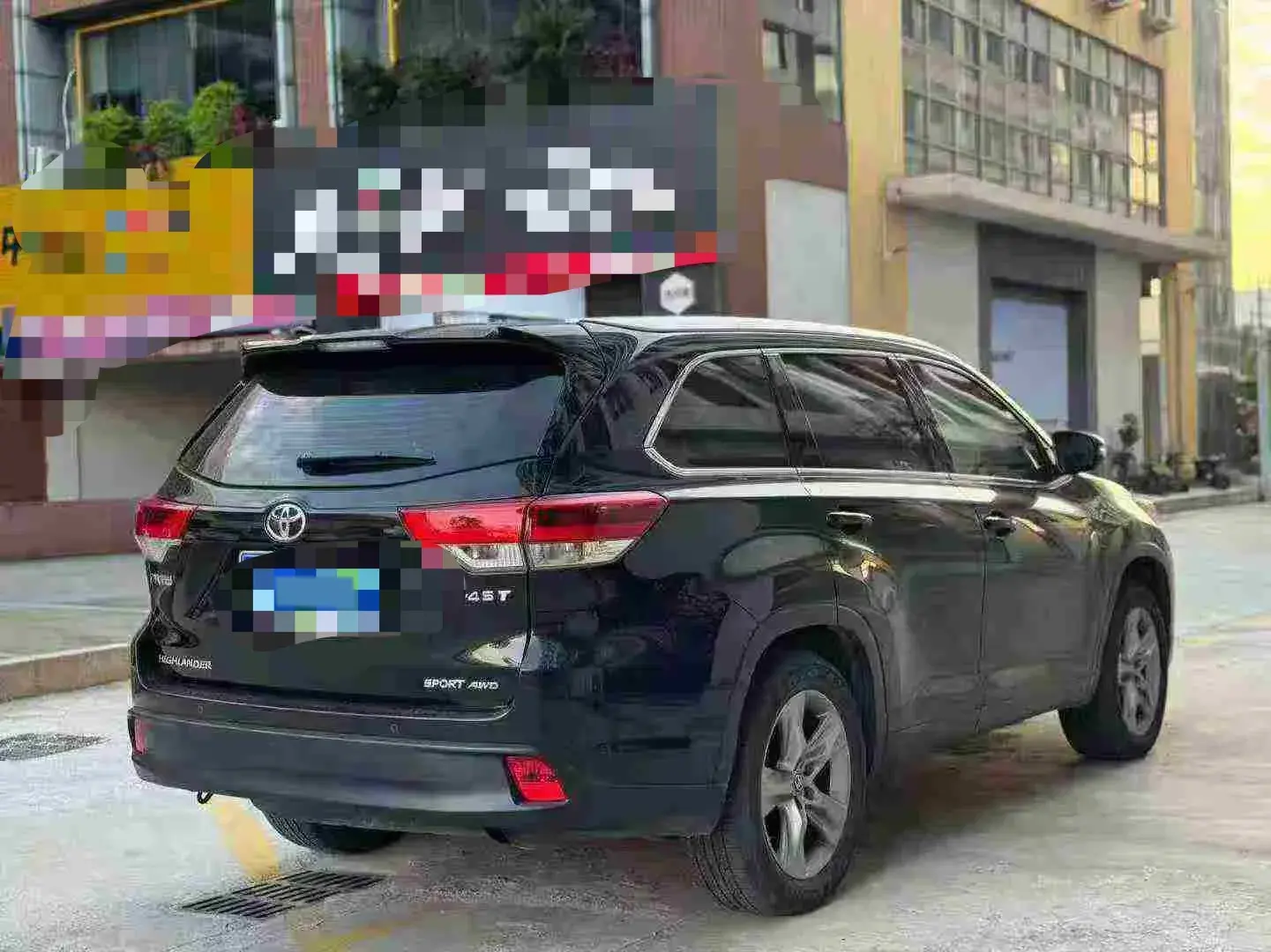 2018 TOYOTA HIGHLANDER thumbnail 3