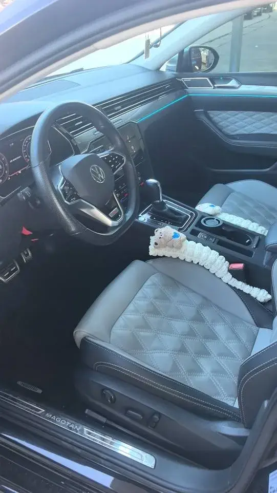 2023 VOLKSWAGEN MAGOTAN thumbnail 4