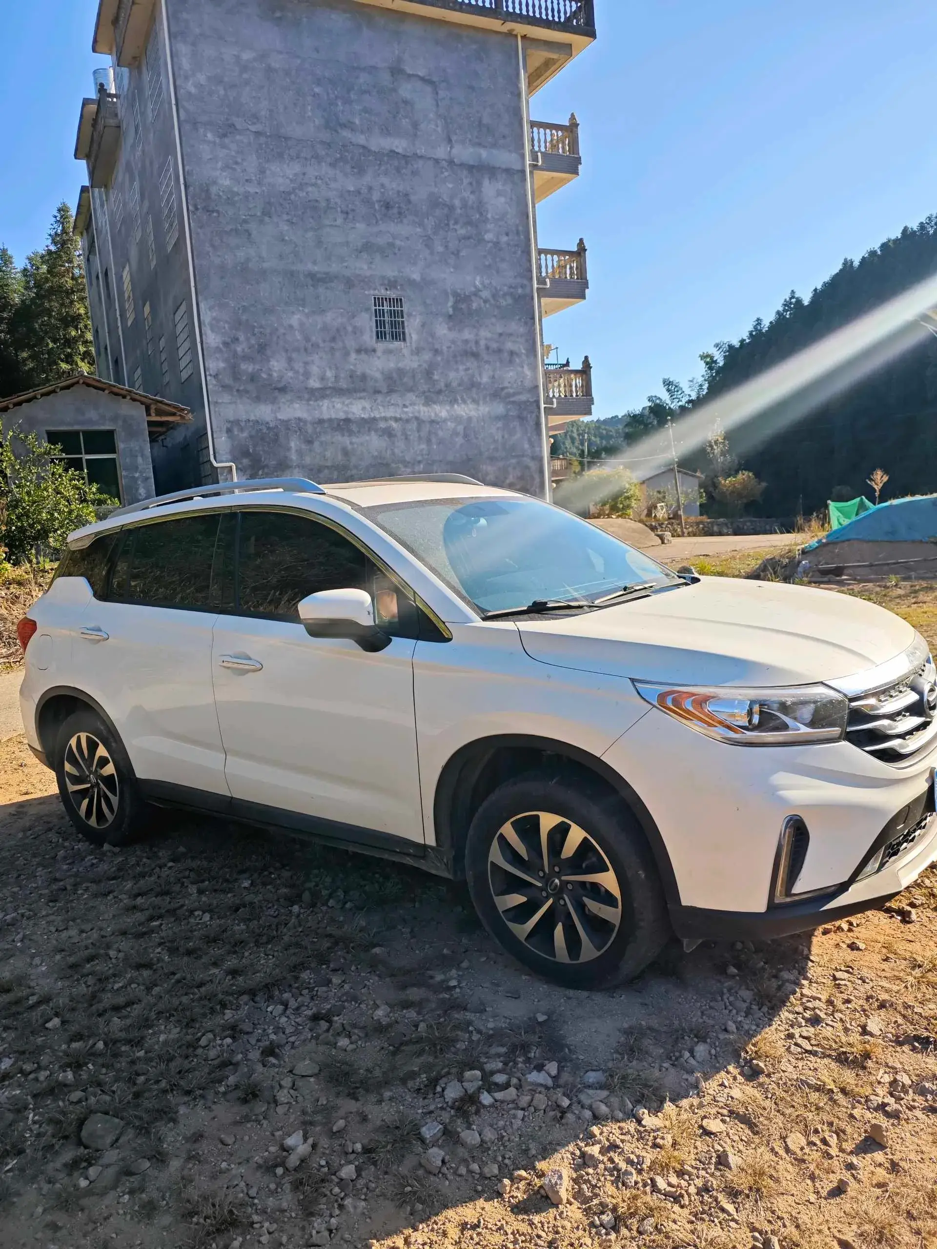 2018 GAC TRUMPCHI thumbnail 3