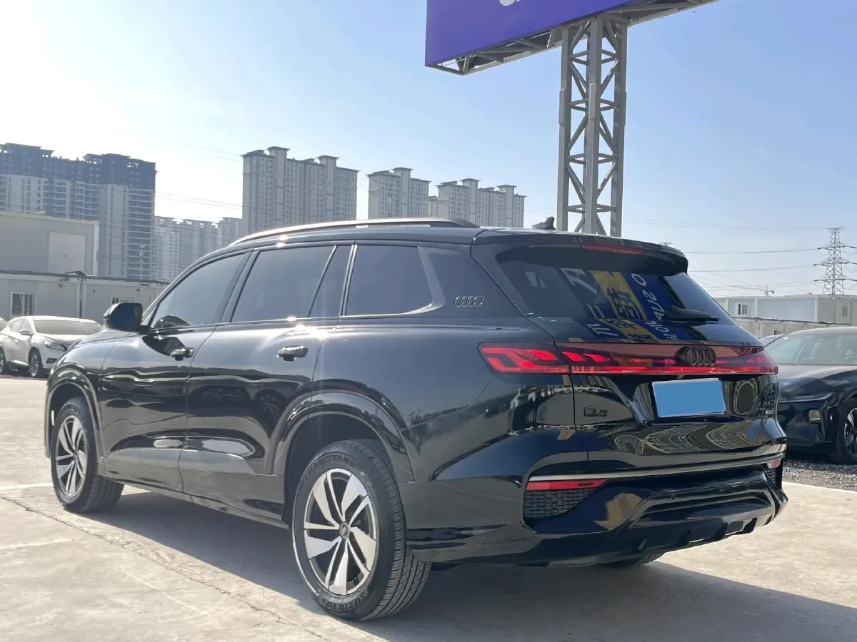 2022 Audi Q5 e-tron BEV 83.4KWH,autocango,china used car exporter,china ev exporter,chinese used car exporter,chinese used ev exporter