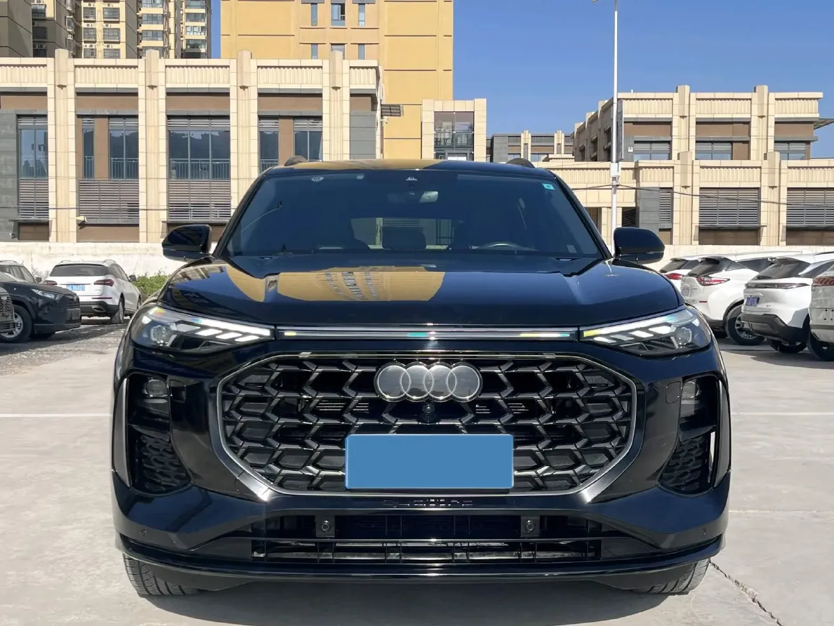 2022 Audi Q5 e-tron BEV 83.4KWH,autocango,china used car exporter,china ev exporter,chinese used car exporter,chinese used ev exporter
