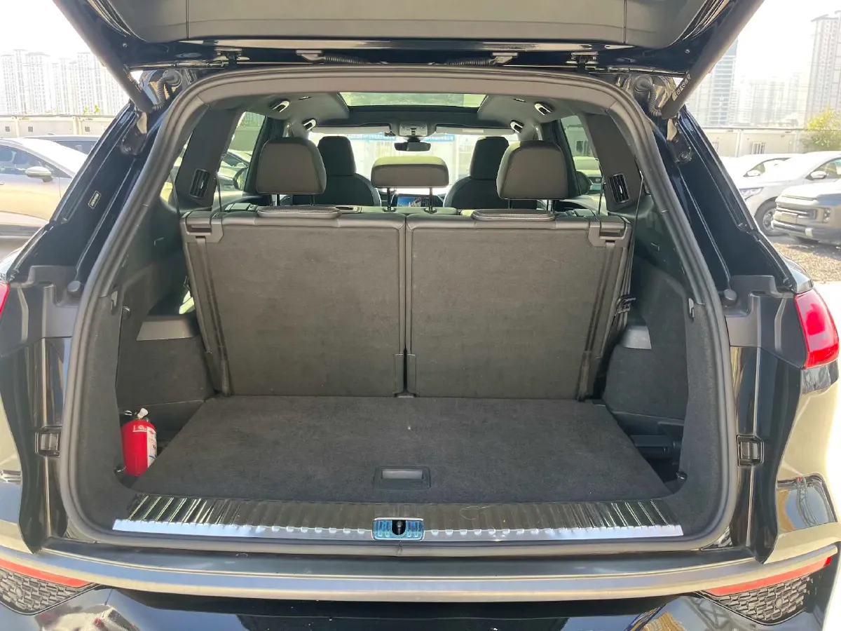 2022 Audi Q5 e-tron BEV 83.4KWH,autocango,china used car exporter,china ev exporter,chinese used car exporter,chinese used ev exporter