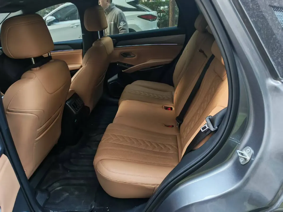 2024 BYD SongL DM-i 1.5L 101HP L4 E-CVT PHEV 26.6KWH,autocango,china used car exporter,china ev exporter,chinese used car exporter,chinese used ev exporter