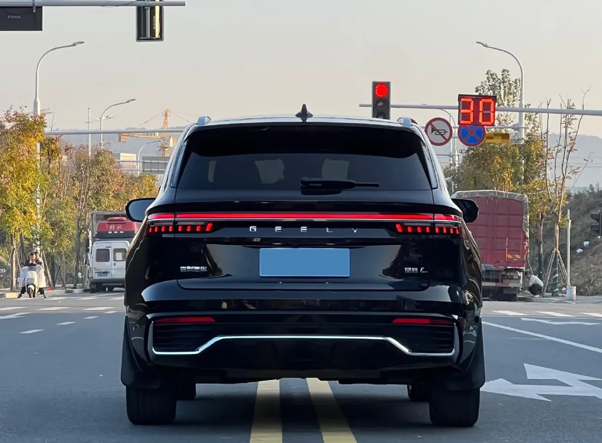 2024 Geely Monjaro 2.0T 238HP L4 8AT,autocango,china used car exporter,china ev exporter,chinese used car exporter,chinese used ev exporter