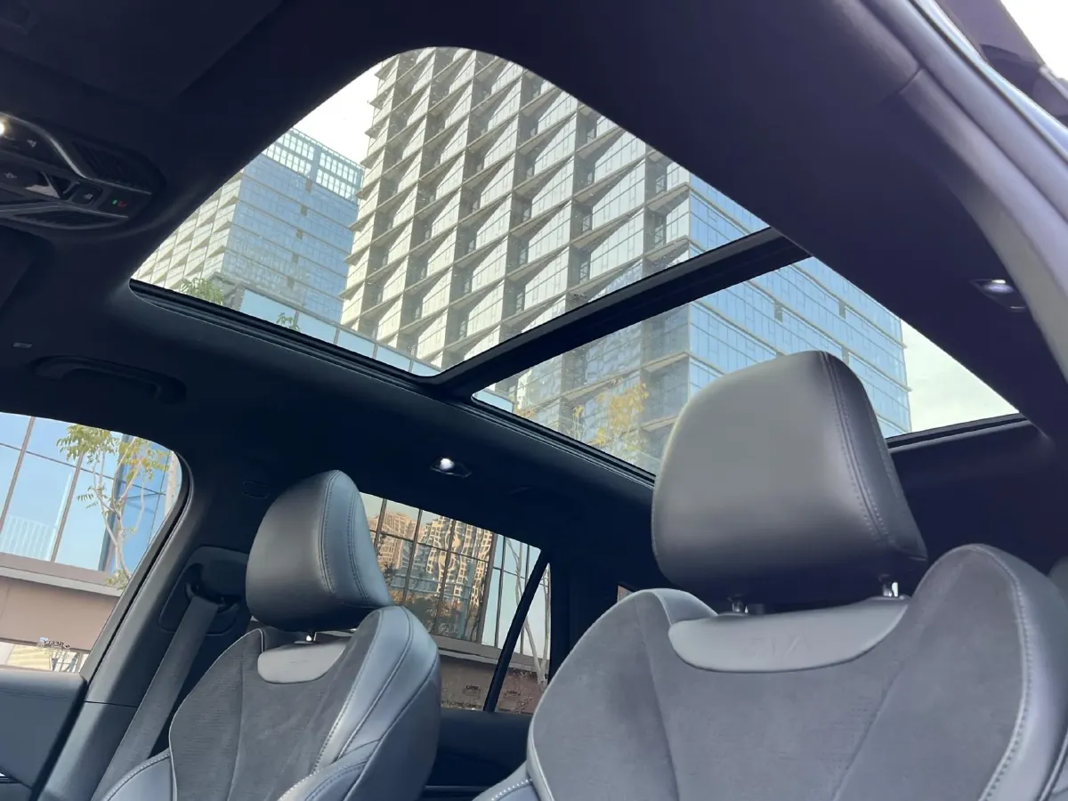 2024 Geely Monjaro 2.0T 238HP L4 8AT,autocango,china used car exporter,china ev exporter,chinese used car exporter,chinese used ev exporter