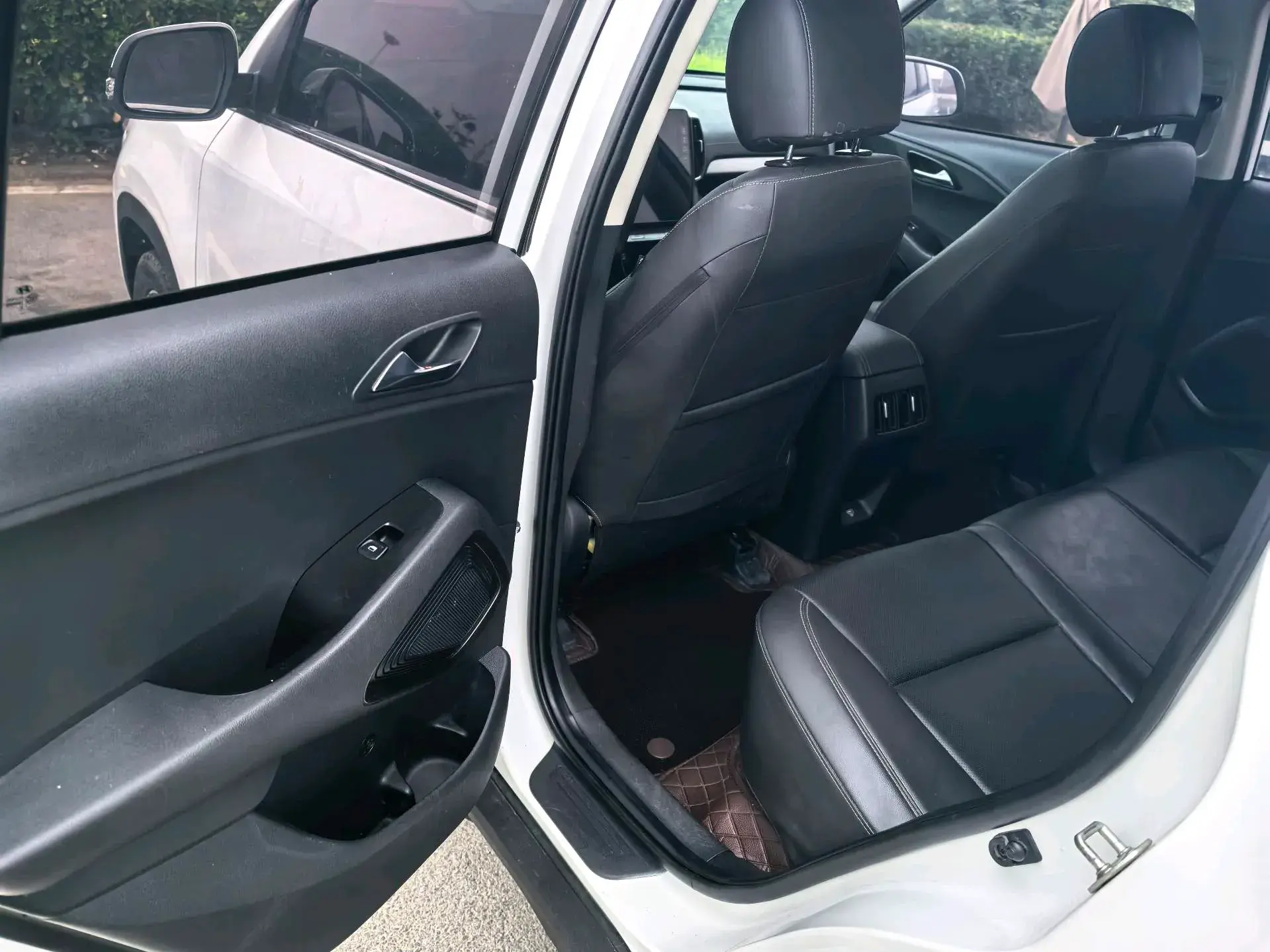 2021 HYUNDAI IX35 thumbnail 4