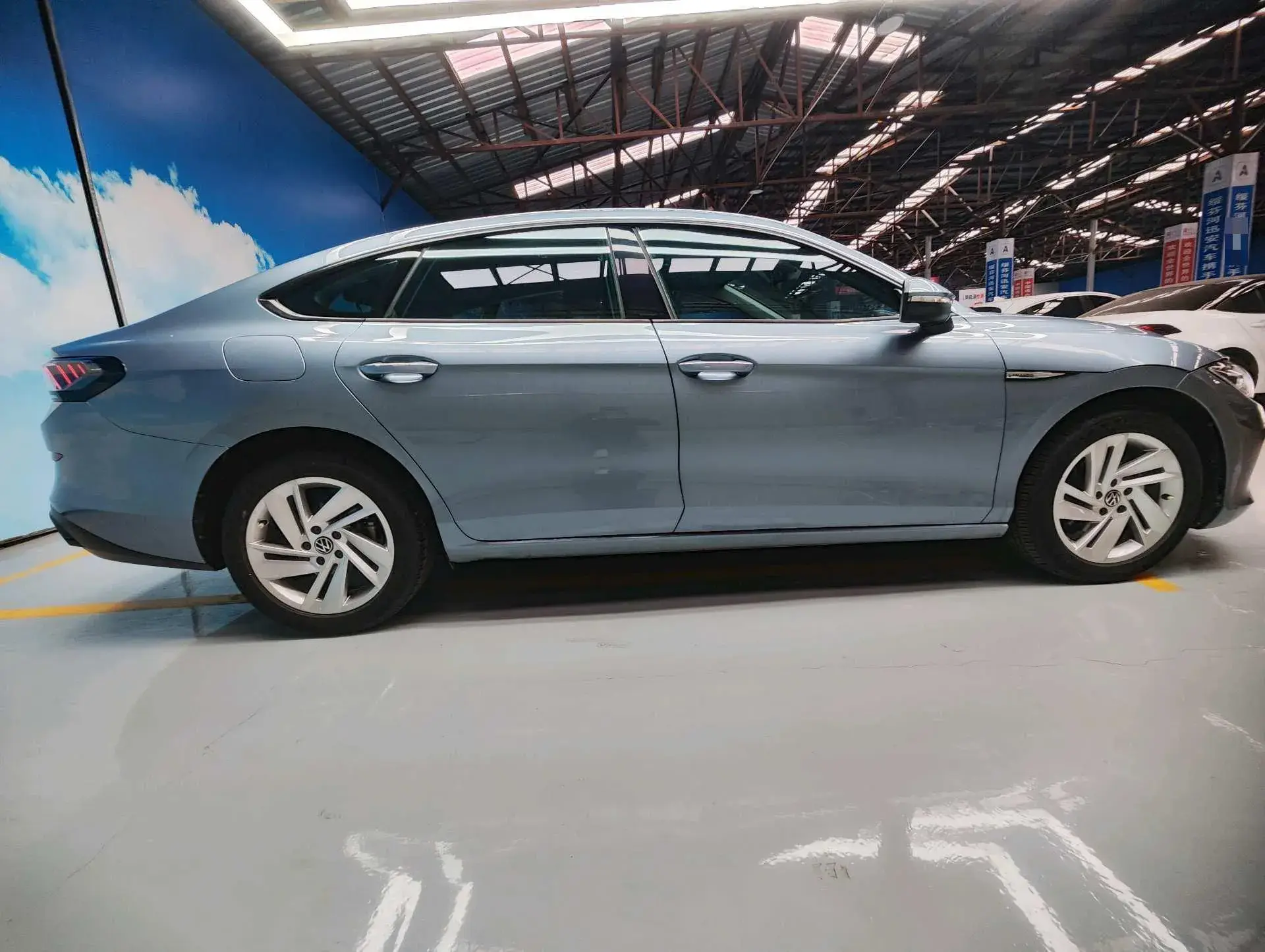 2022 VOLKSWAGEN LAMANDO thumbnail 4