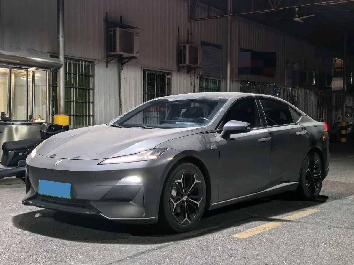 2023 Deepal SL03 1.5L 95HP L4 REEV 28.39KWH