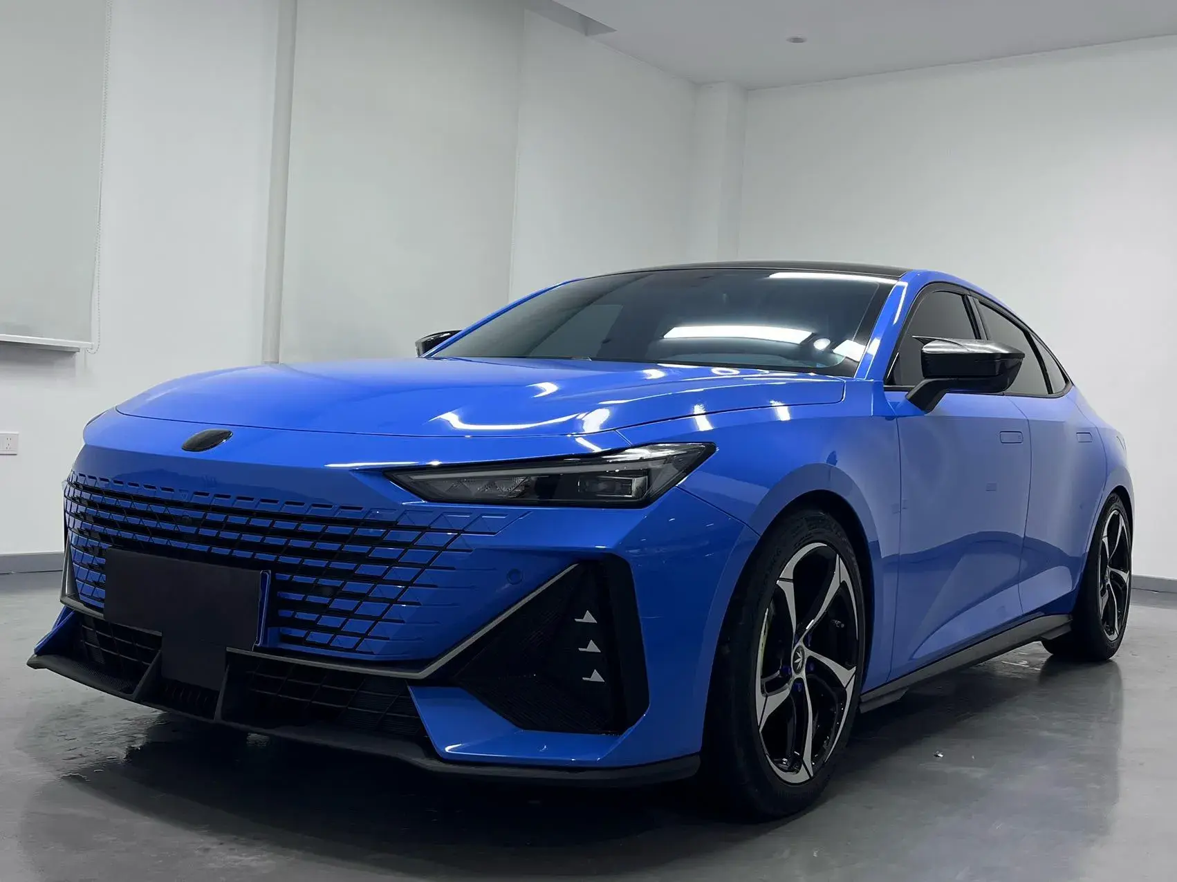 2022 CHANGAN UNI-V view 1