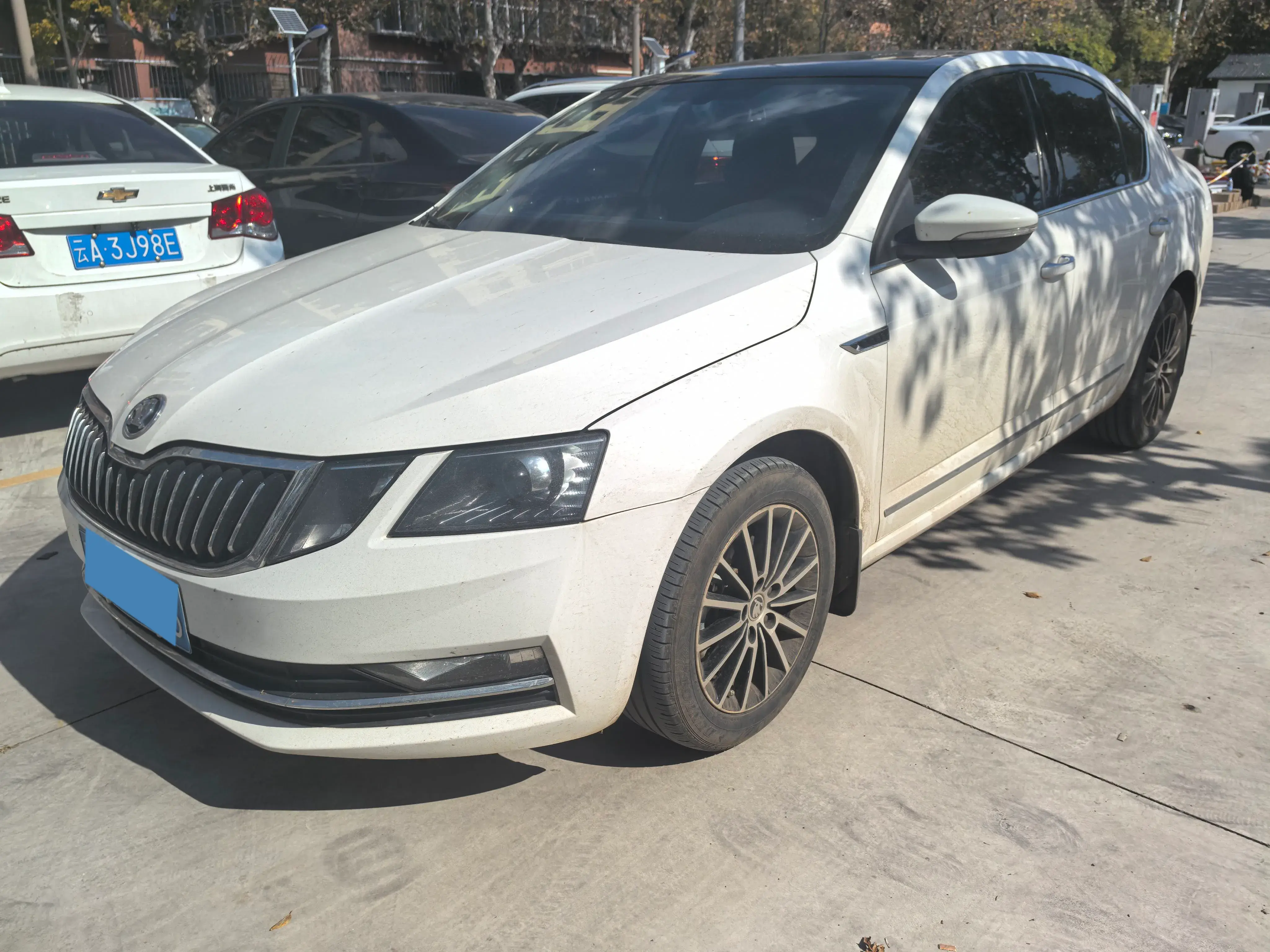 2018 SKODA OCTAVIA view 1