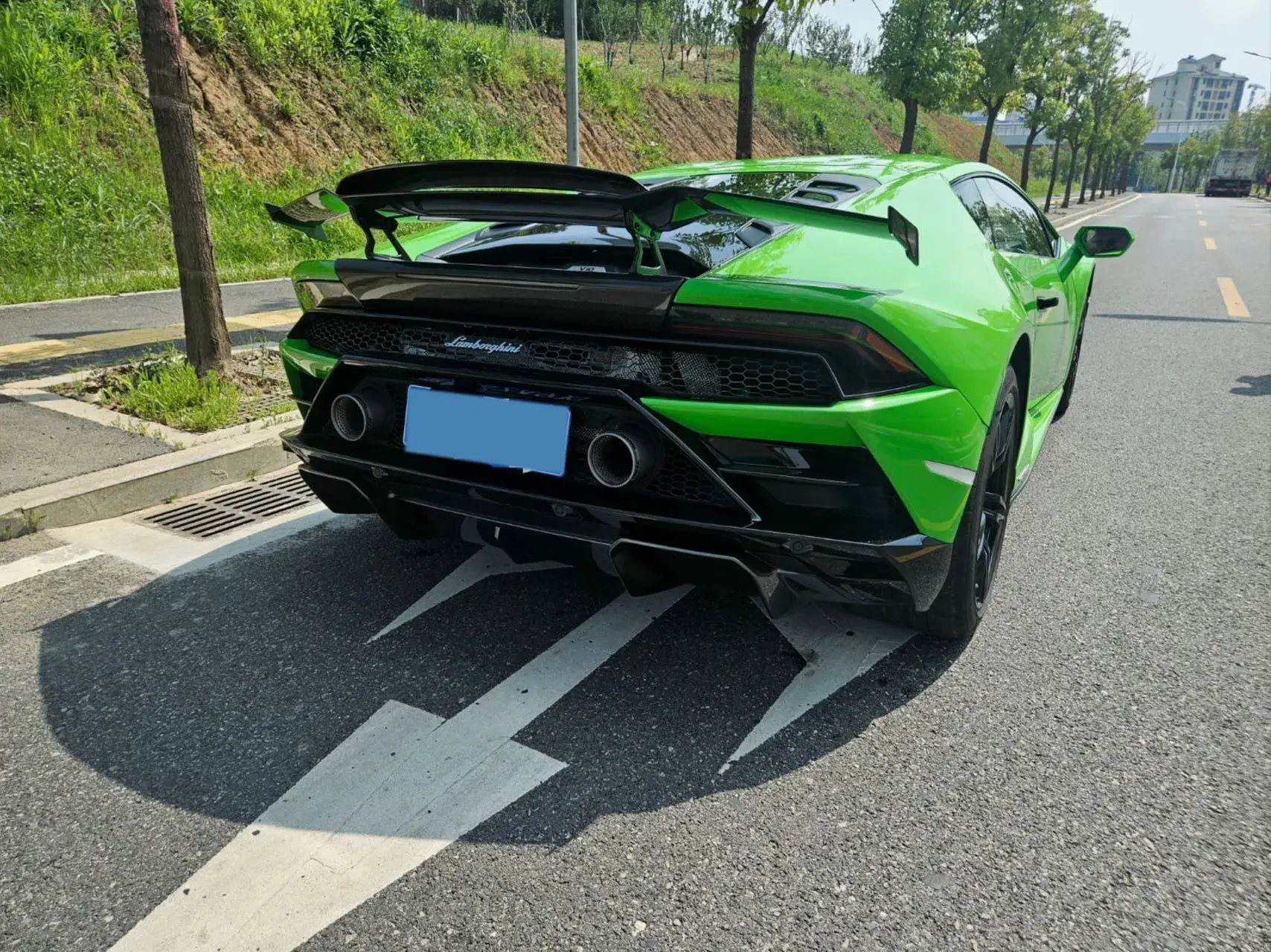 2020 LAMBORGHINI HURACÁN thumbnail 4