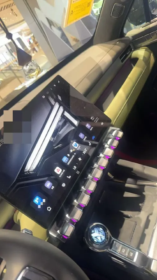 2025 M Hero WarriorM817 1.5T 197HP L4 2DHT PHEV,autocango,china used car exporter,china ev exporter,chinese used car exporter,chinese used ev exporter