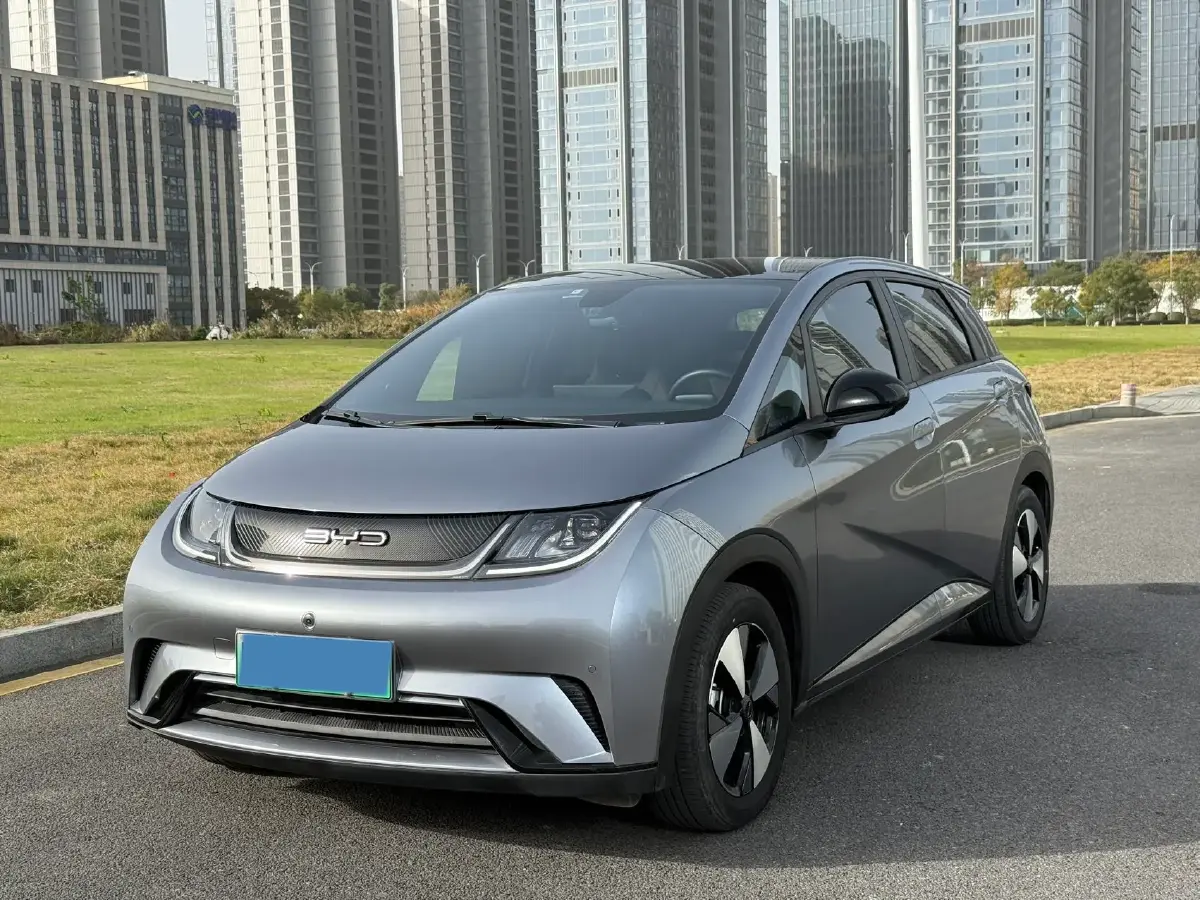 2023 BYD Dolphin BEV 44.928KWH