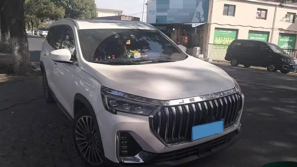 2023 JETOUR X90 thumbnail 4