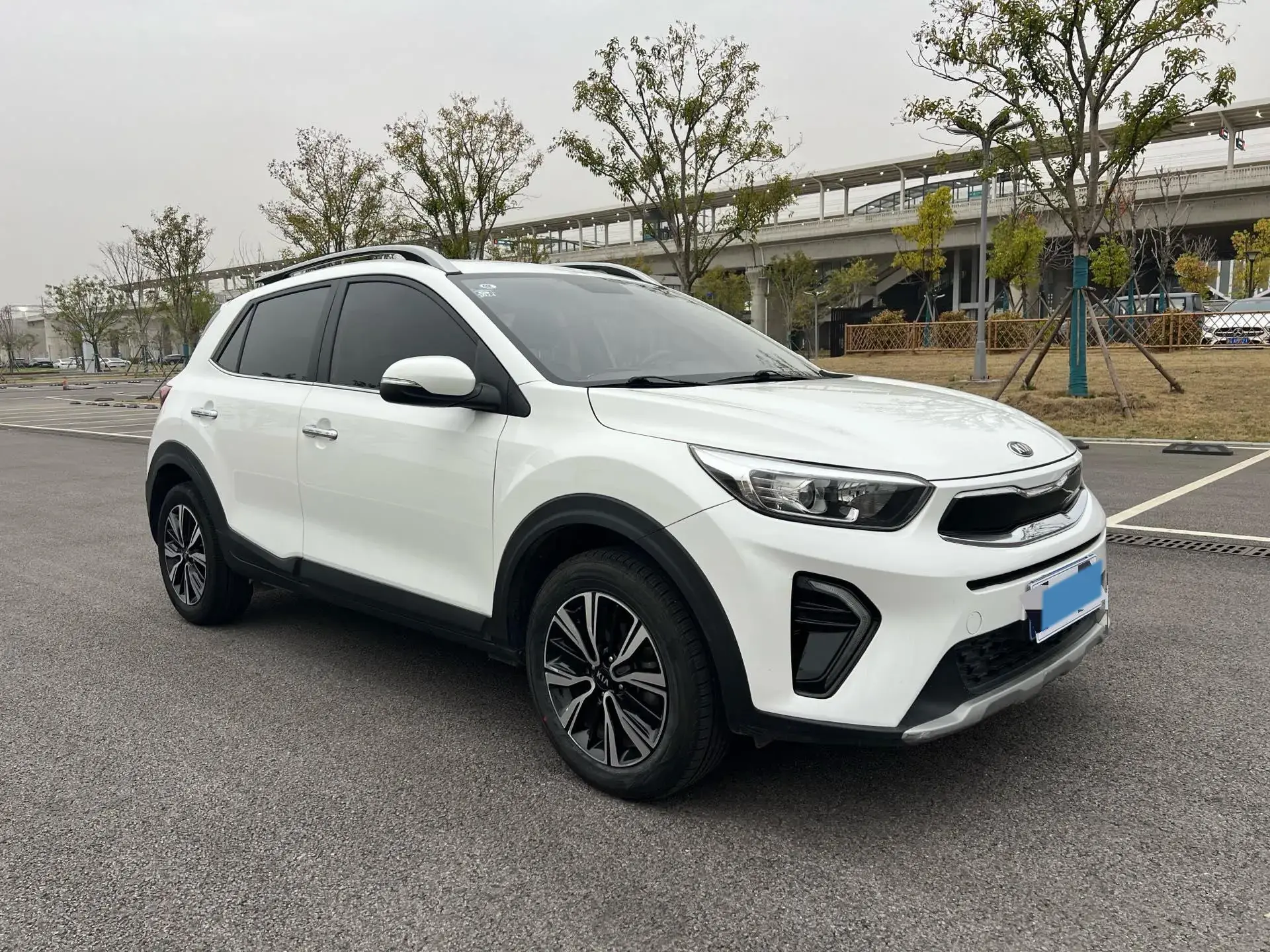 2019 KIA KX1 thumbnail 3