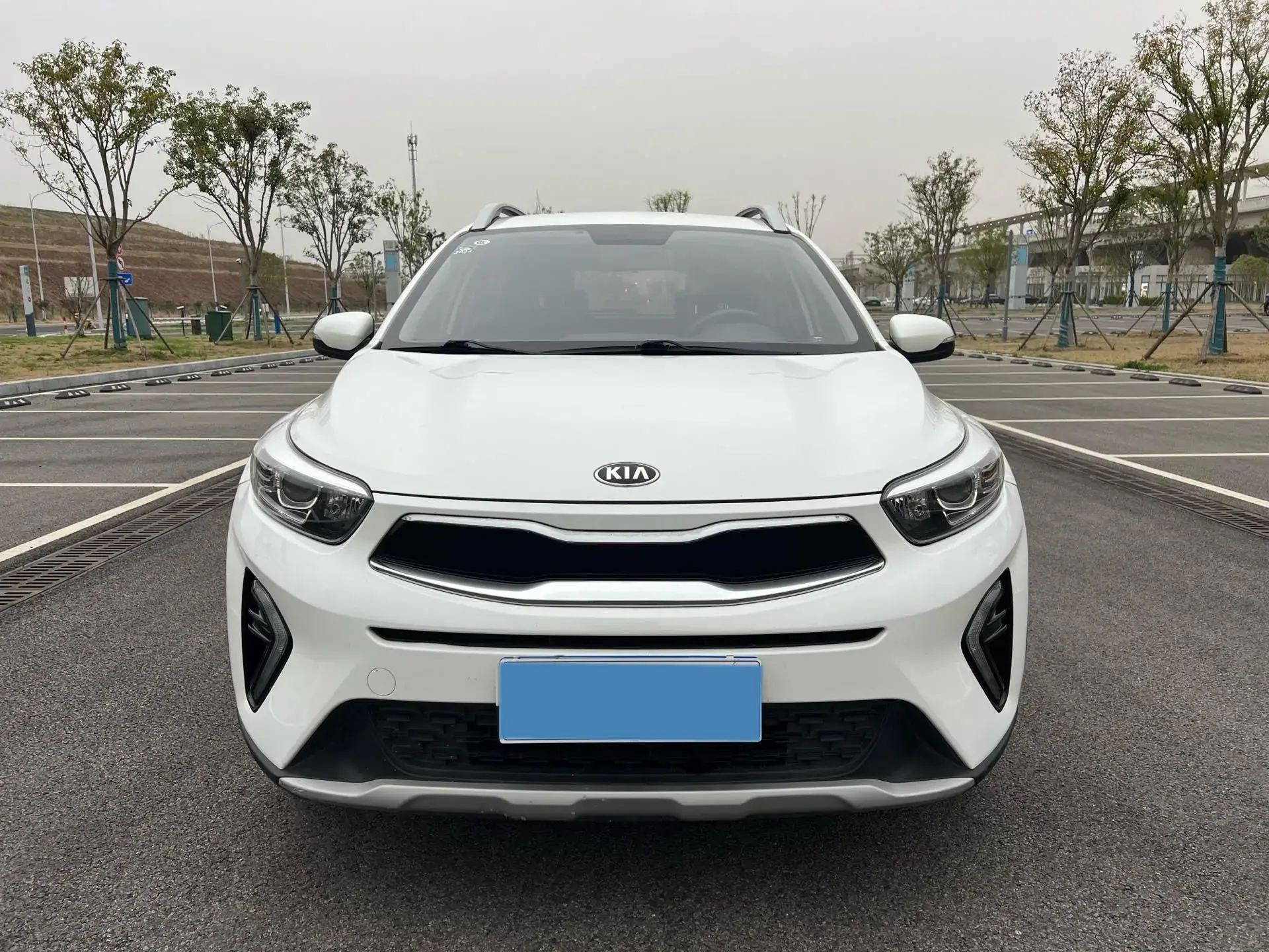 2019 KIA KX1 thumbnail 2
