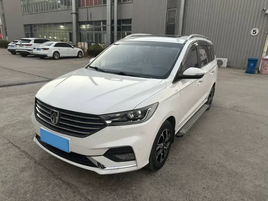 2018 BAOJUN 360 view 1