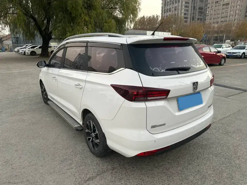 2018 BAOJUN 360 thumbnail 3