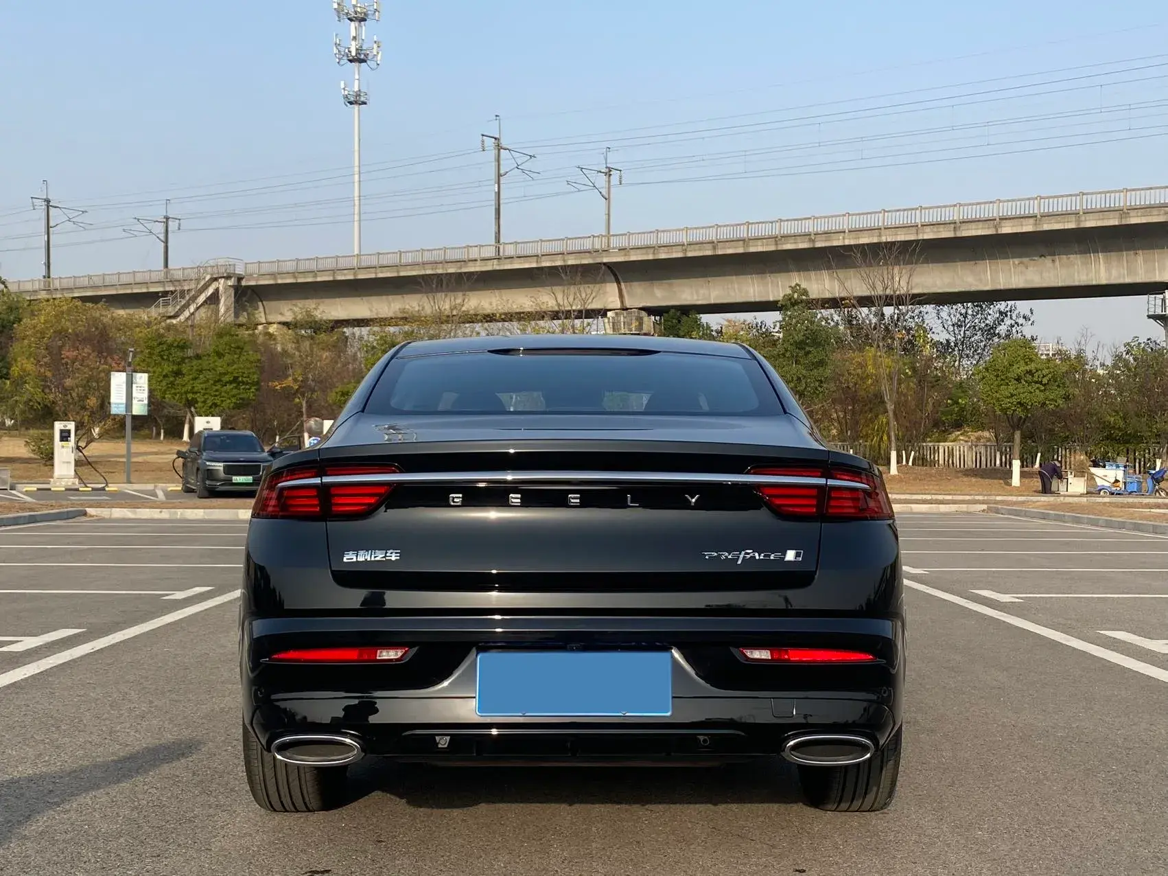 2025 GEELY PREFACE thumbnail 4