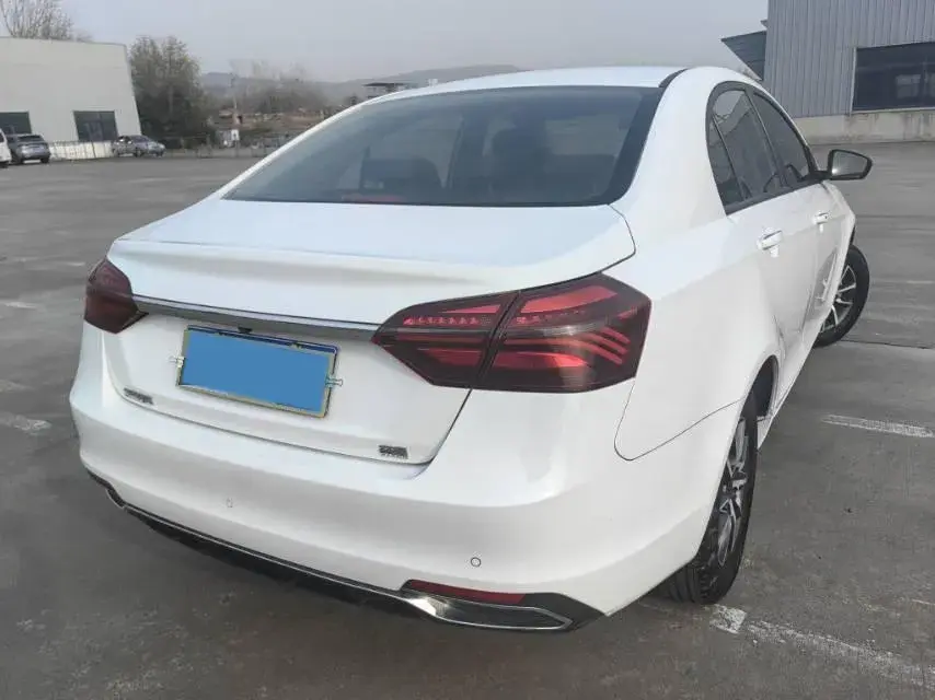2019 GEELY EMGRAND thumbnail 4