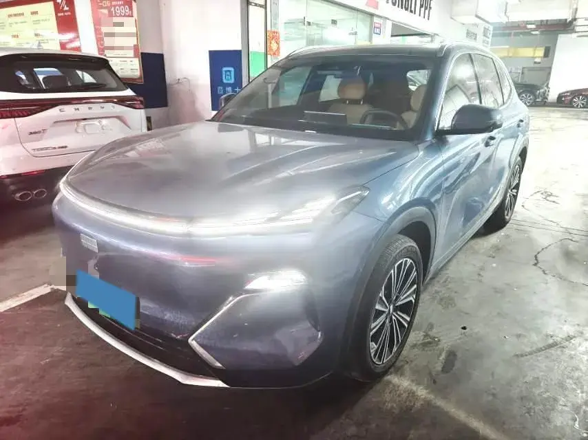 2025 Geely Galaxy L6 1.5L 112HP L4 1DHT PHEV 19.09KWH