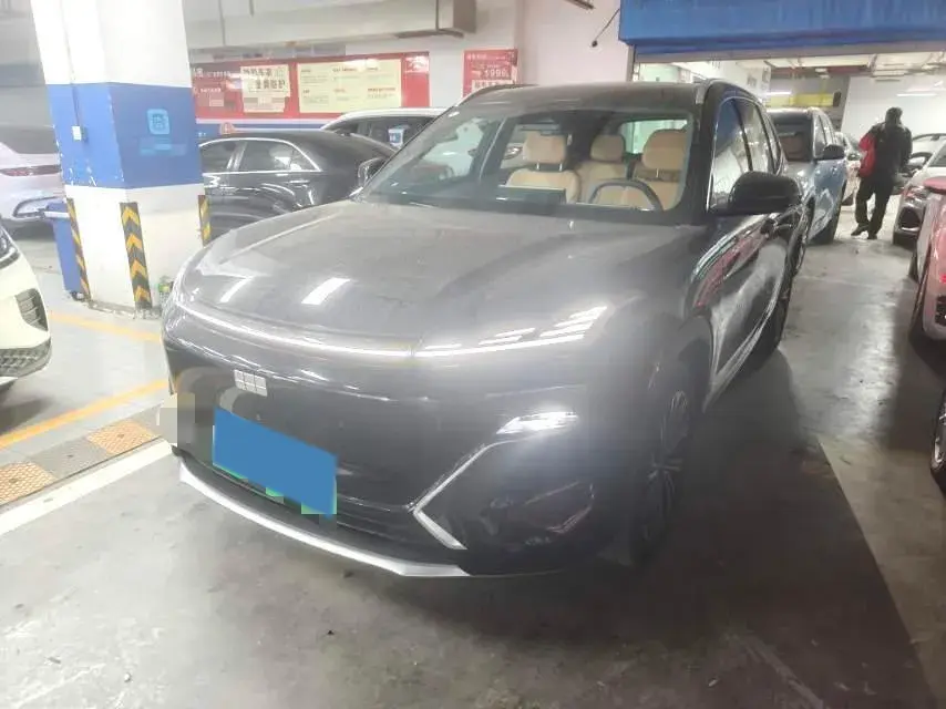 2025 GEELY GALAXY view 1
