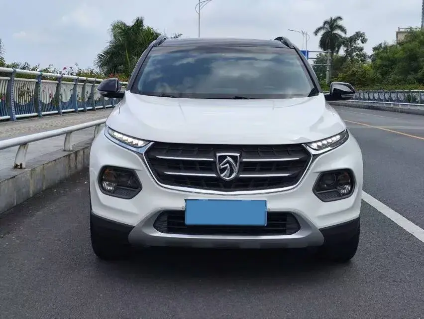2017 BAOJUN 510 thumbnail 2