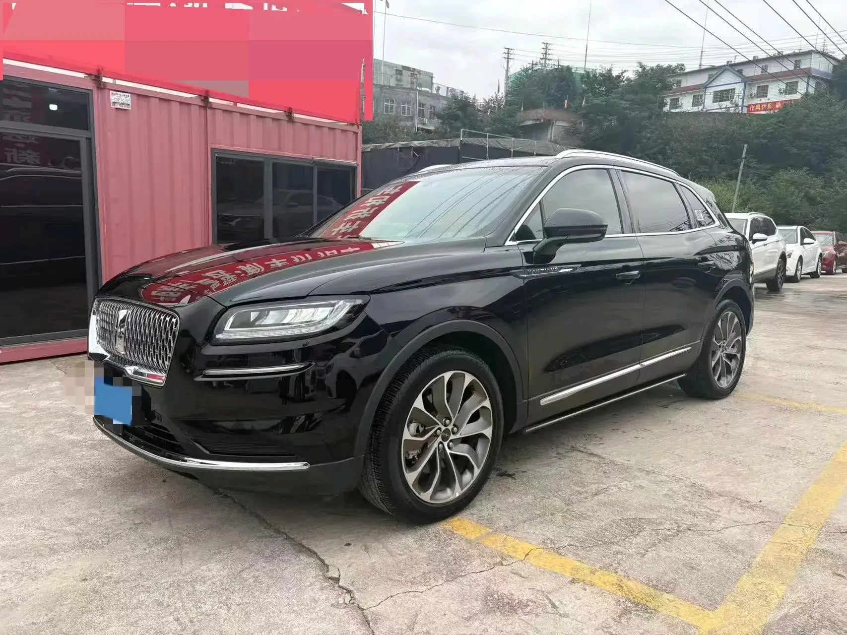 2021 LINCOLN NAUTILUS view 1