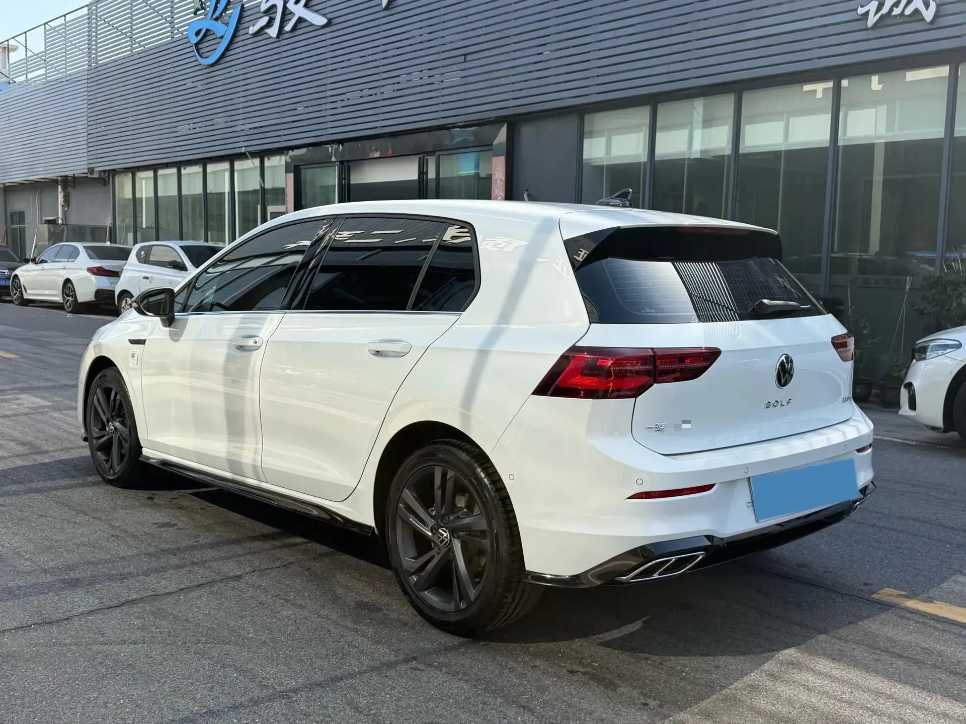 2021 VOLKSWAGEN GOLF thumbnail 4