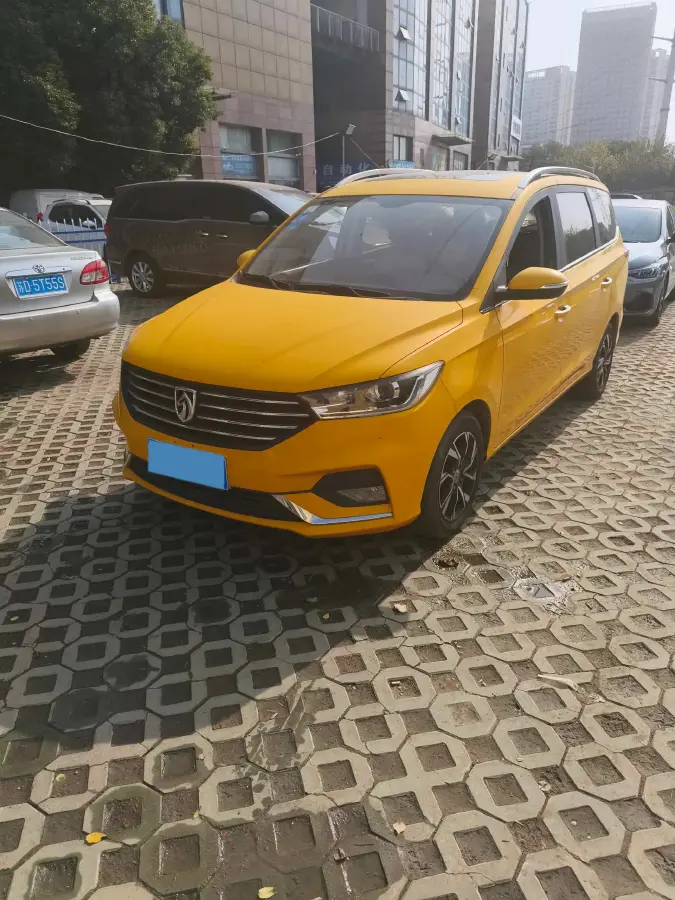2019 BaoJun 360 1.5L 105HP L4 6MT