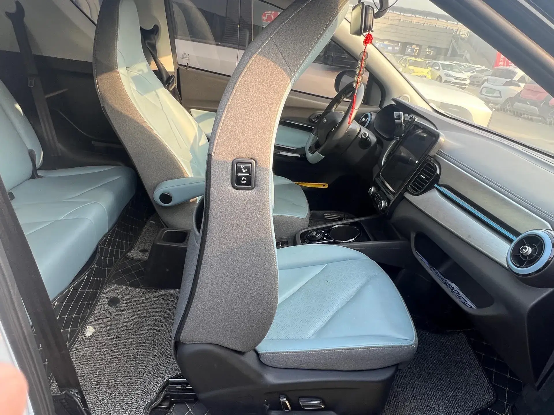 2022 CHERY LITTLE thumbnail 4