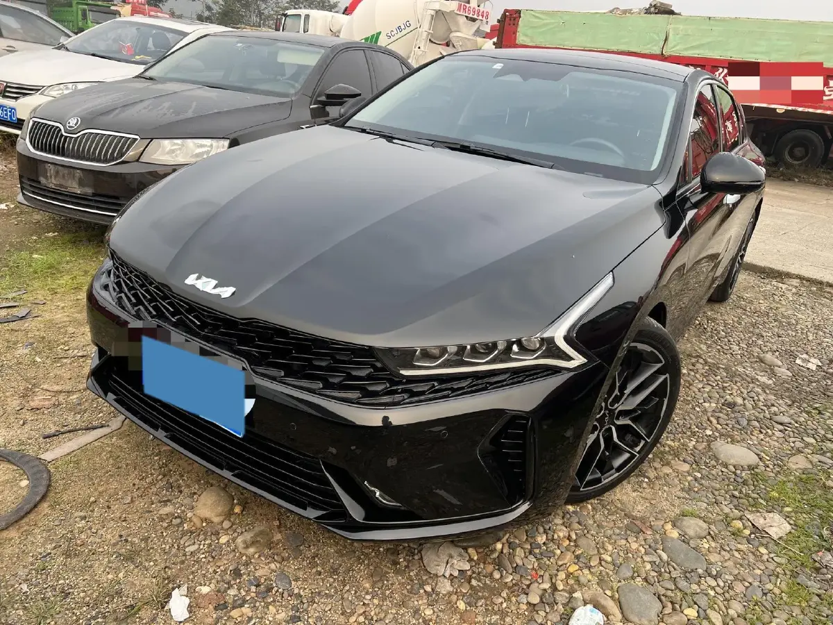 2021 Kia K5 2.0T 240HP L4 8AT