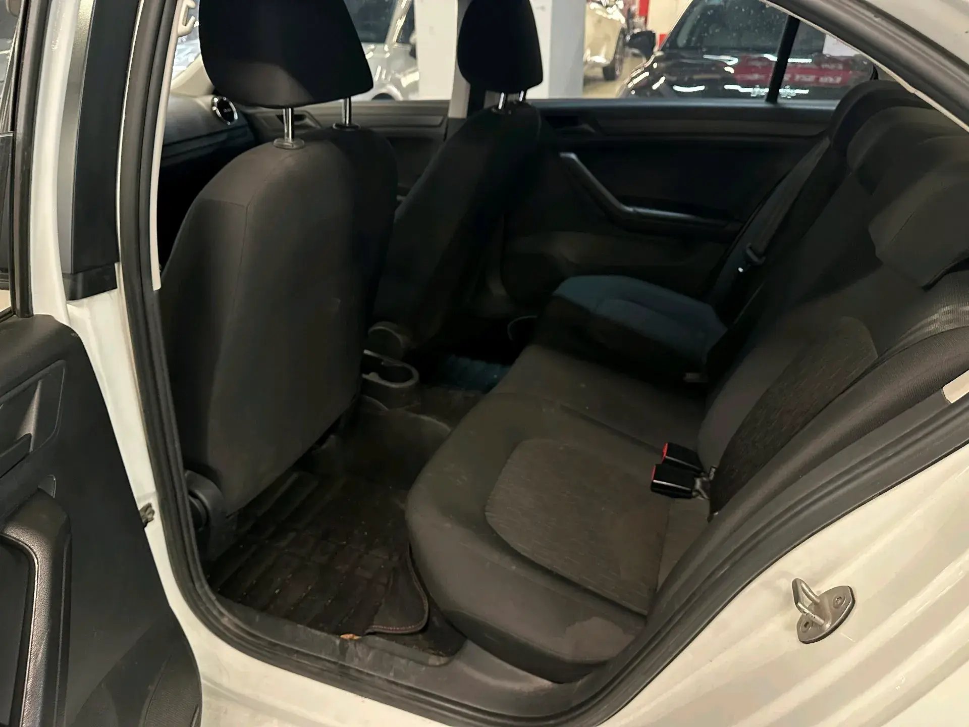 2021 JETTA VA3 thumbnail 4