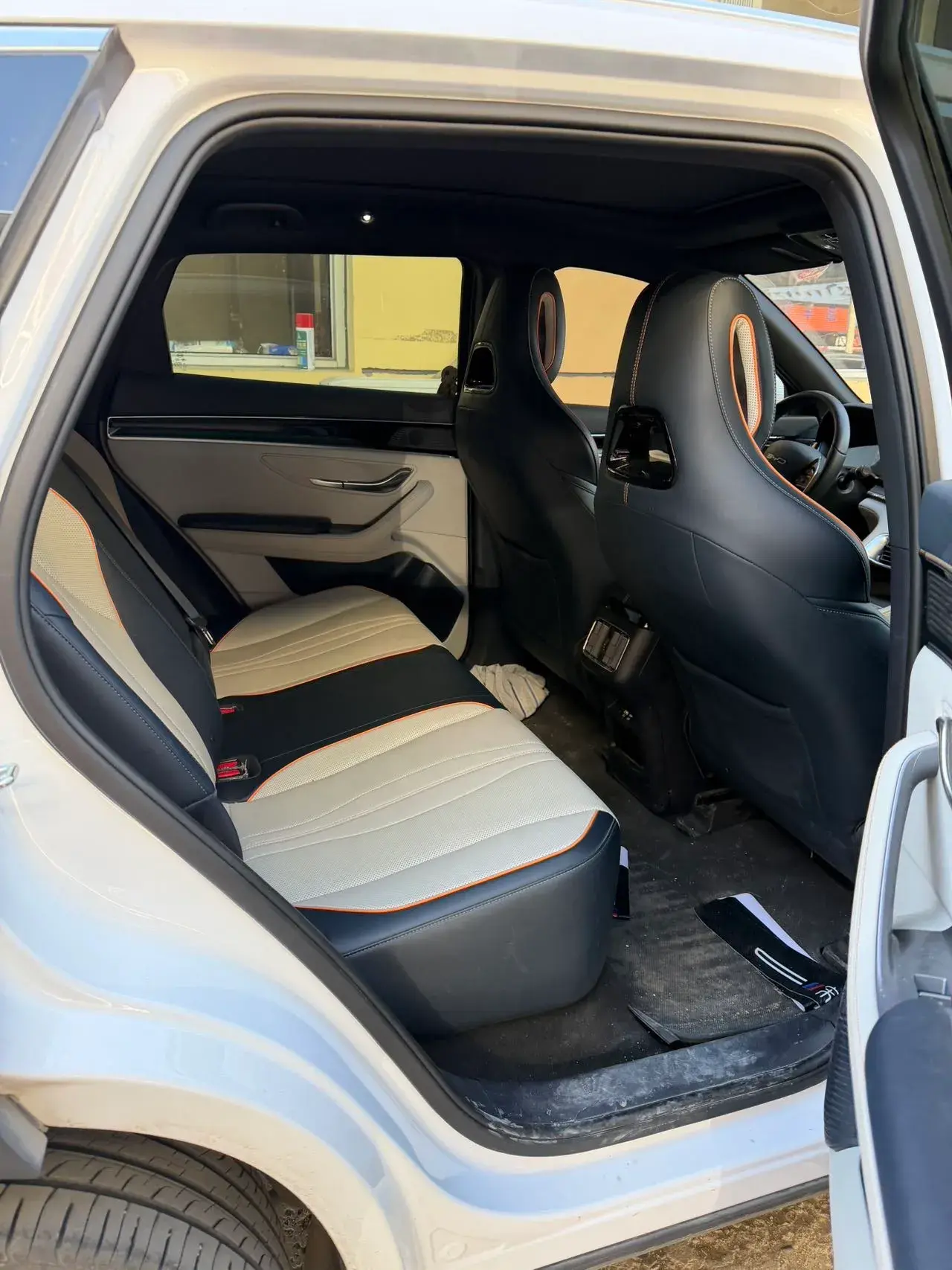 2024 BYD SONG thumbnail 3