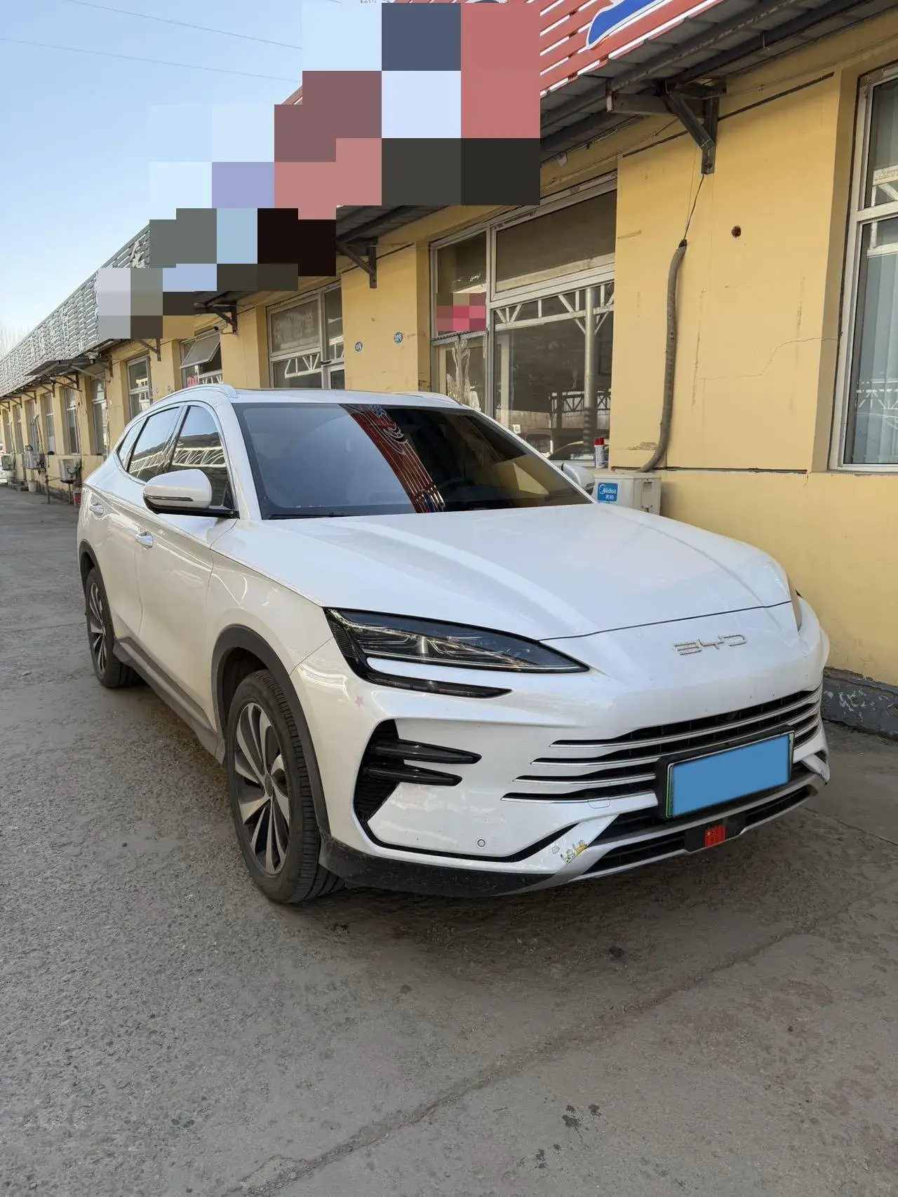 2024 BYD SONG thumbnail 2