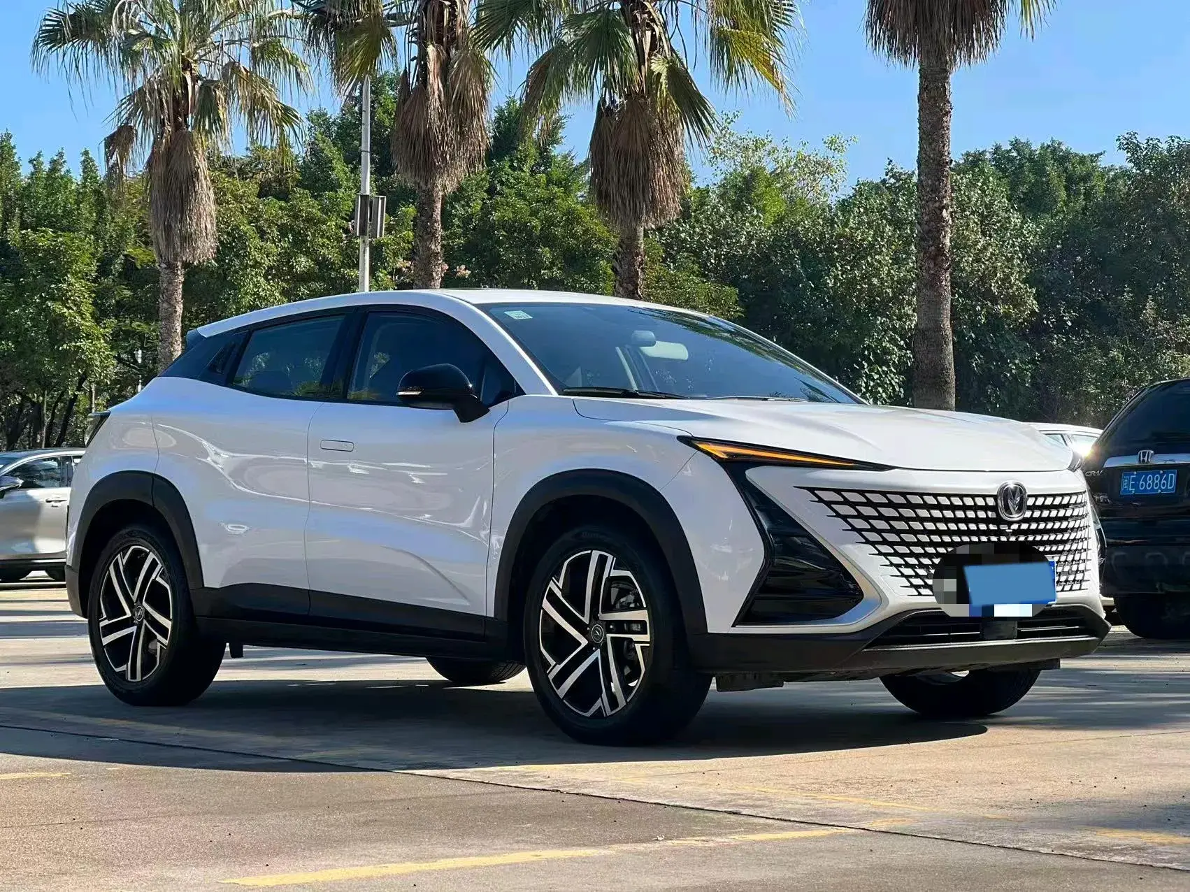 2022 CHANGAN UNI-T thumbnail 3