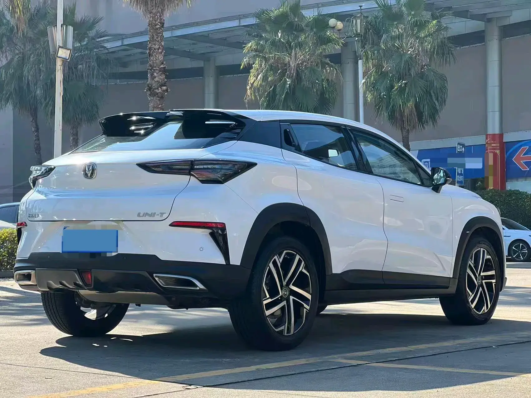 2022 CHANGAN UNI-T thumbnail 4