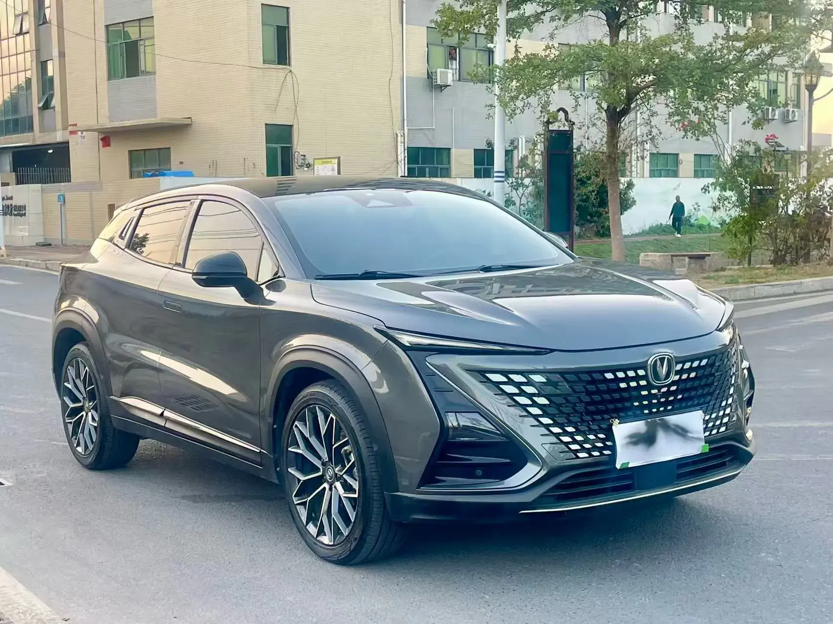 2022 CHANGAN UNI-T thumbnail 3