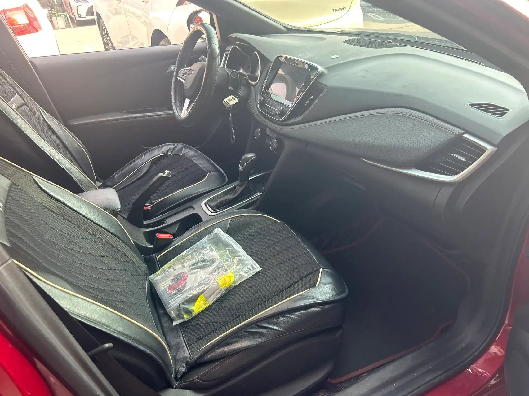 2019 CHEVROLET MONZA thumbnail 4