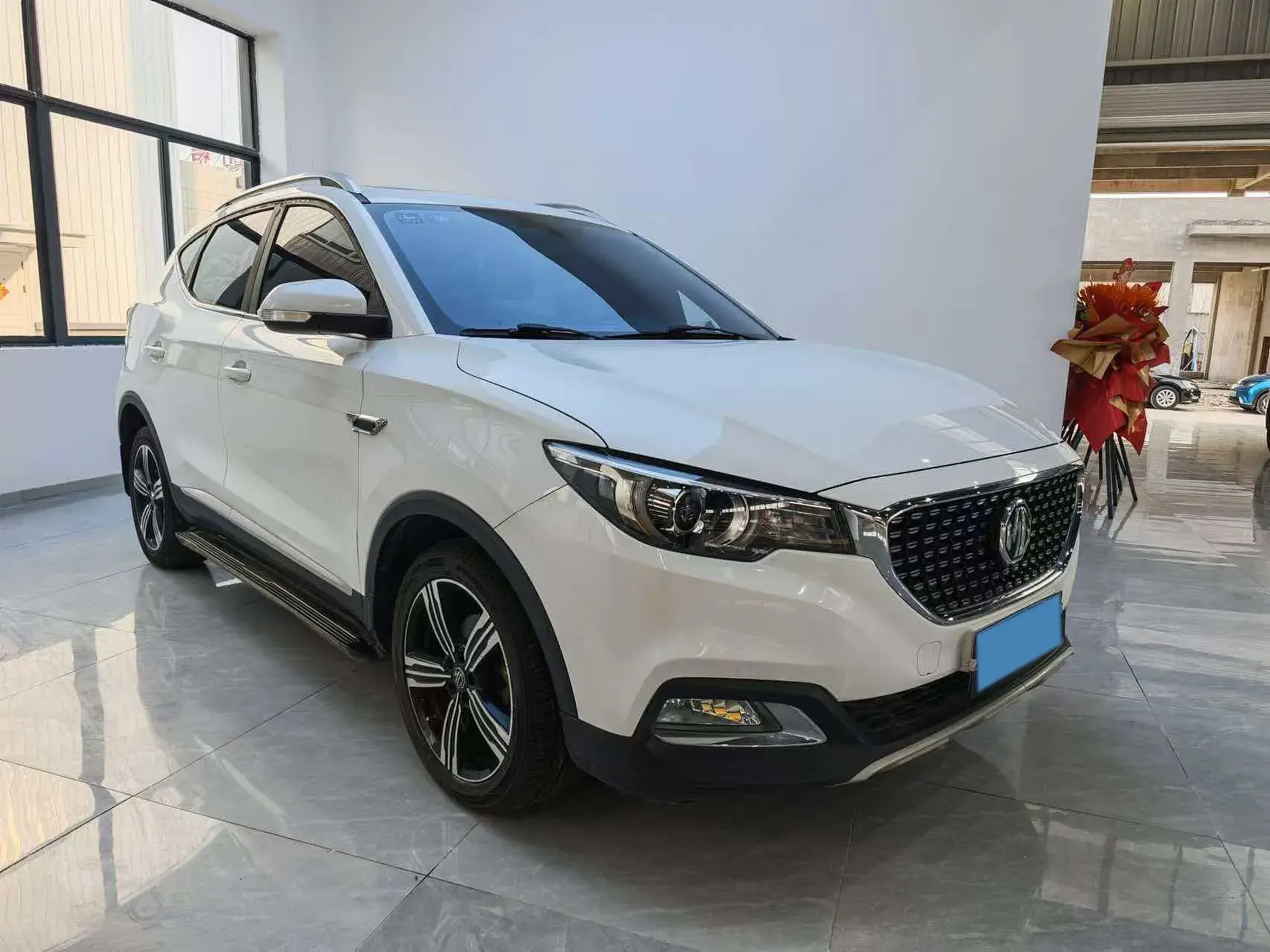 2018 MG ZS thumbnail 3