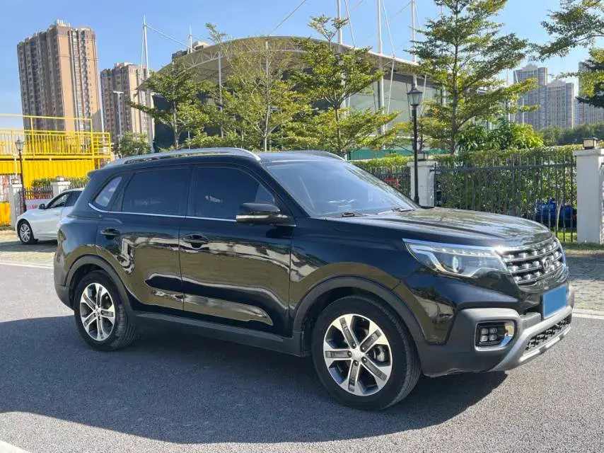 2018 KIA SPORTAGE thumbnail 3