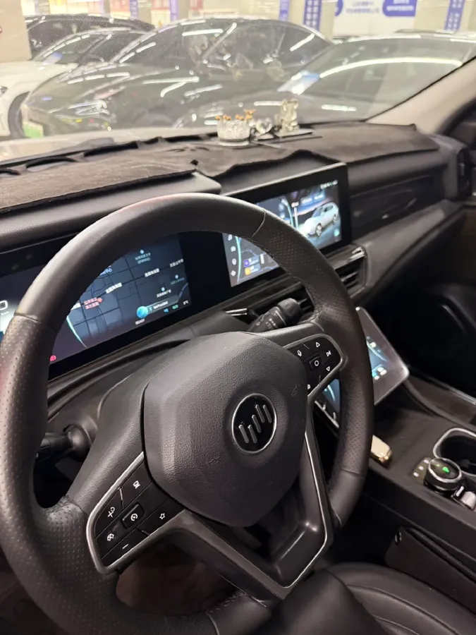 2021 Weltmeister W6 BEV 66.231KWH,autocango,china used car exporter,china ev exporter,chinese used car exporter,chinese used ev exporter