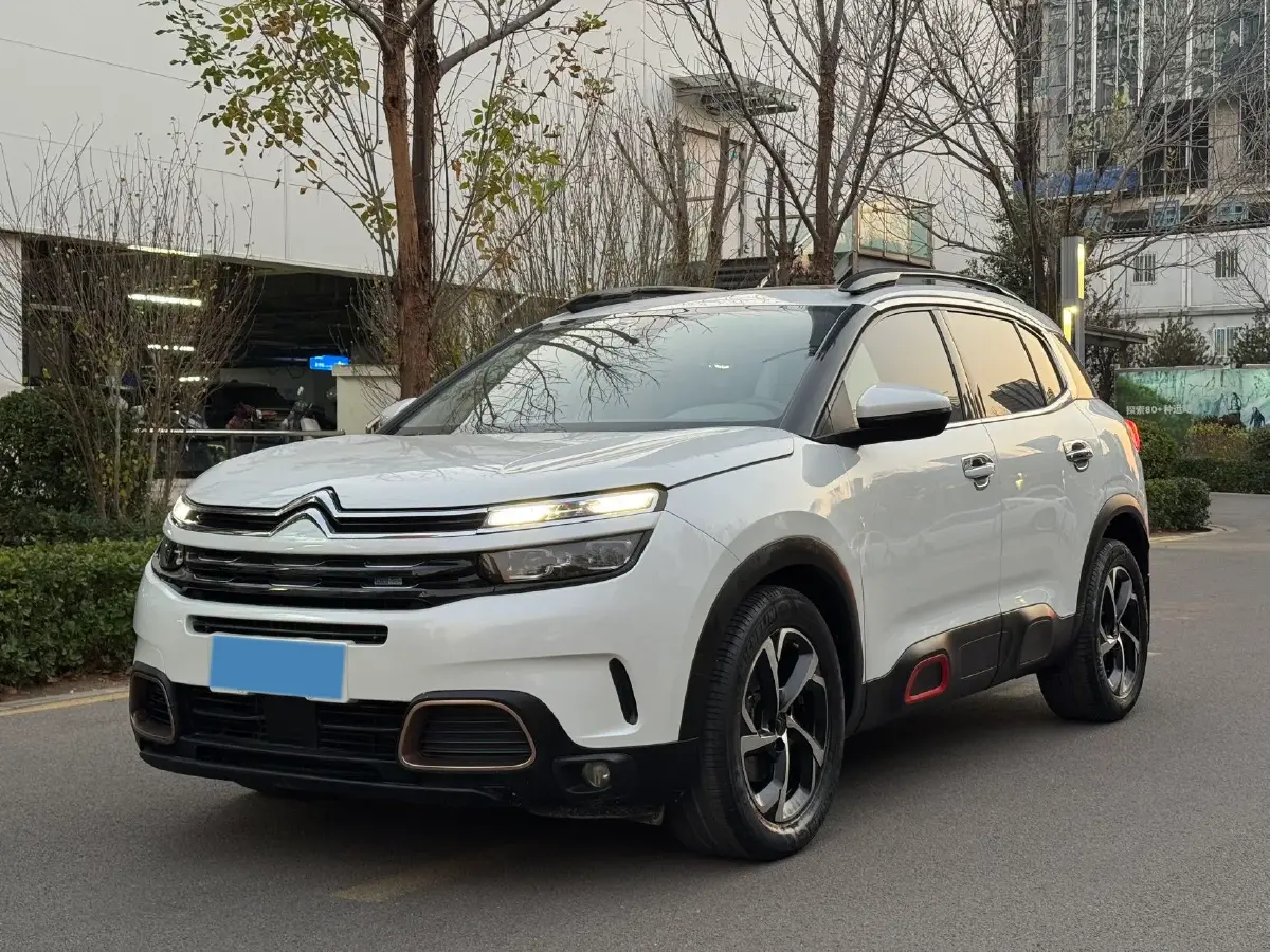2019 Citroen C5 Aircross 1.6T 170HP L4 6AT