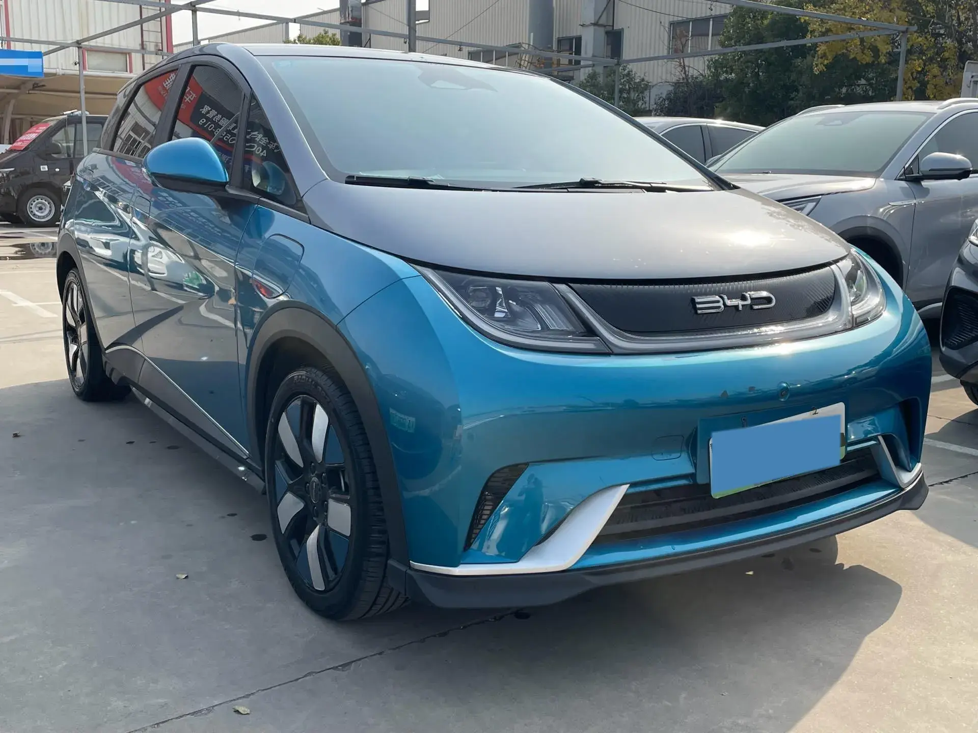 2021 BYD DOLPHIN thumbnail 2