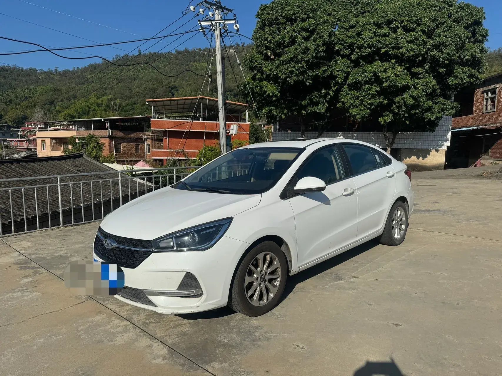 2019 CHERY ARRIZO view 1