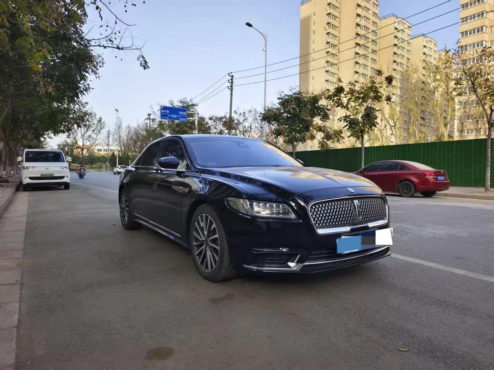 2018 LINCOLN CONTINENTAL thumbnail 3