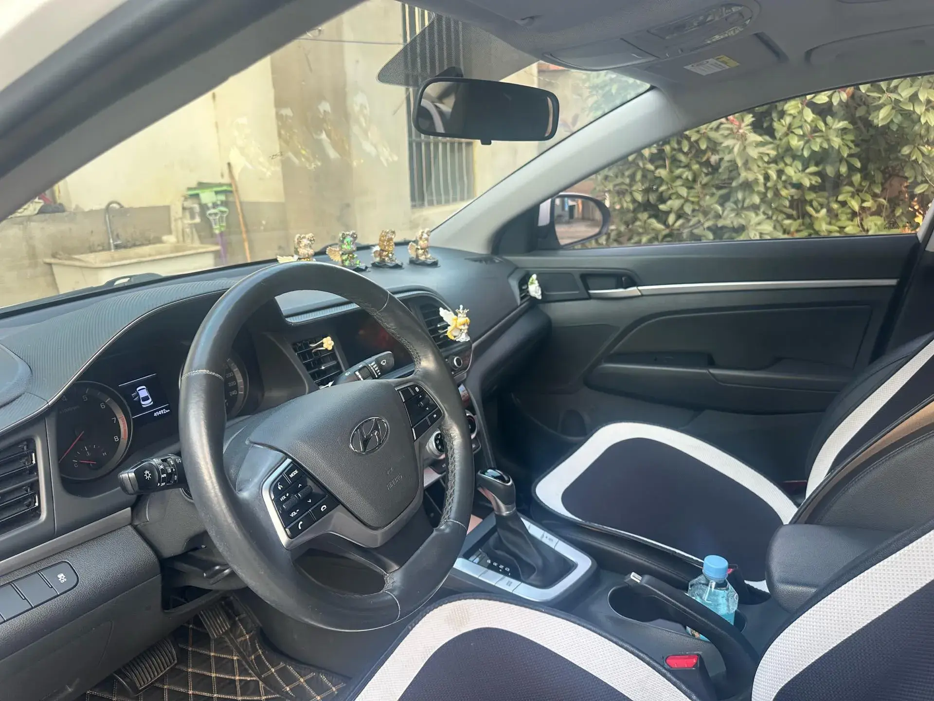 2020 HYUNDAI ELANTRA thumbnail 4