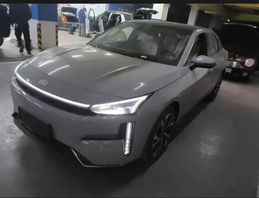 2023 Geely Galaxy L6 1.5T 163HP L4 3DHT PHEV