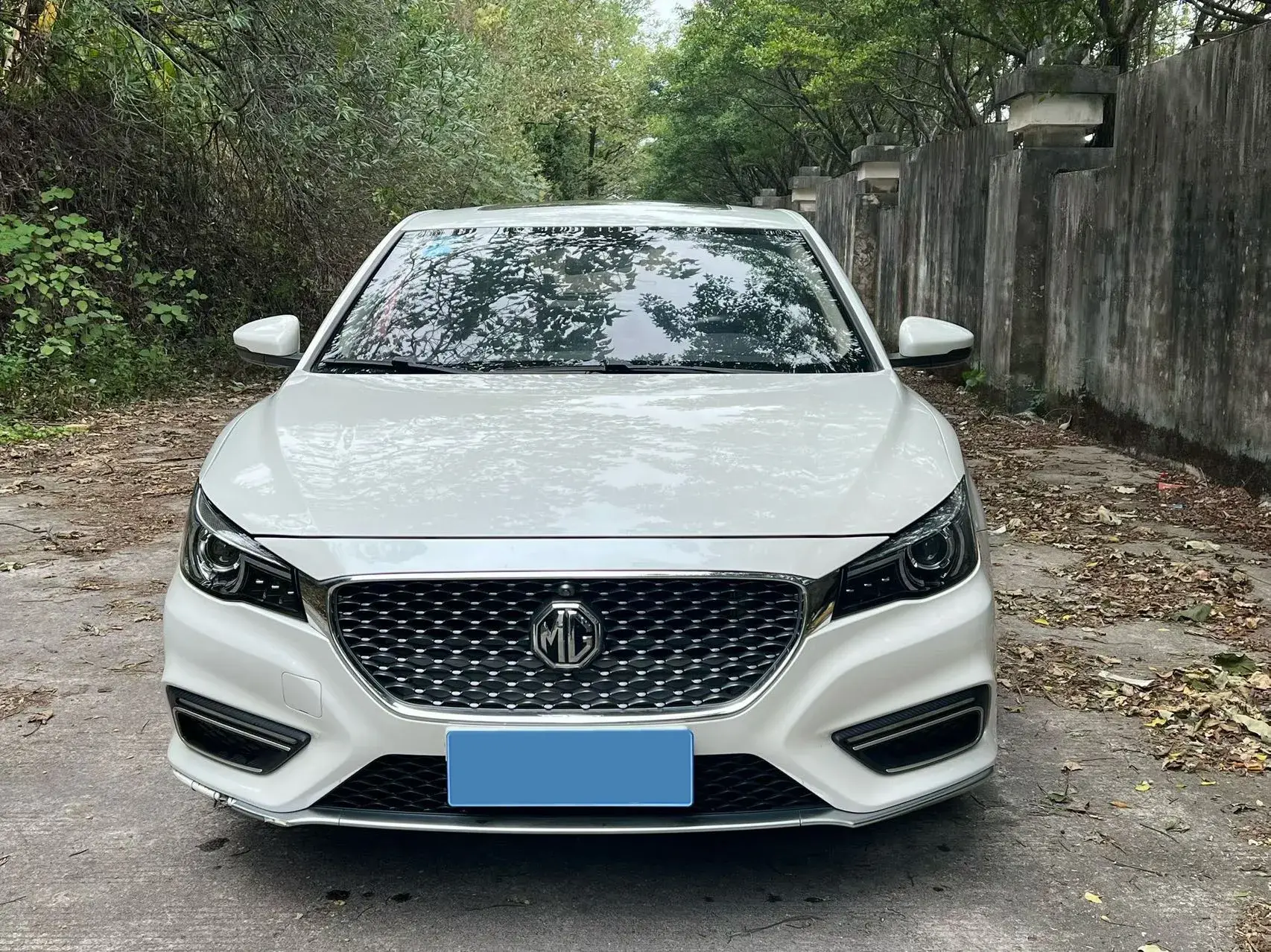 2017 MG MG6 thumbnail 2